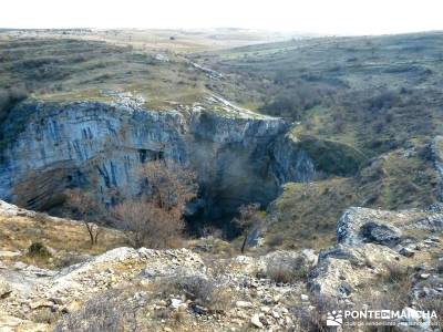 Barranco Río Dulce; senderismo doñana escapadas culturales volcanes en olot